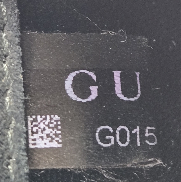 Gucci Microguccissima Patent Leather Clutch - Picture 12 of 15